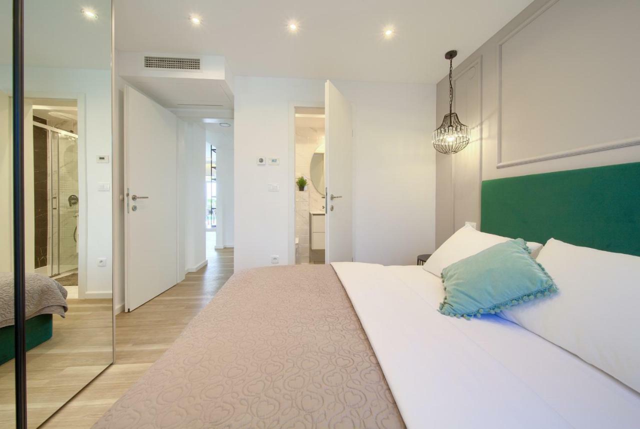 Holiday Home Elegant Vrh  Exterior foto